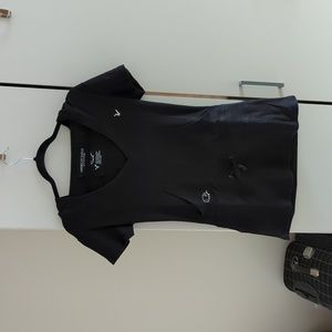 American Eagles Outfitter! Long top with hood